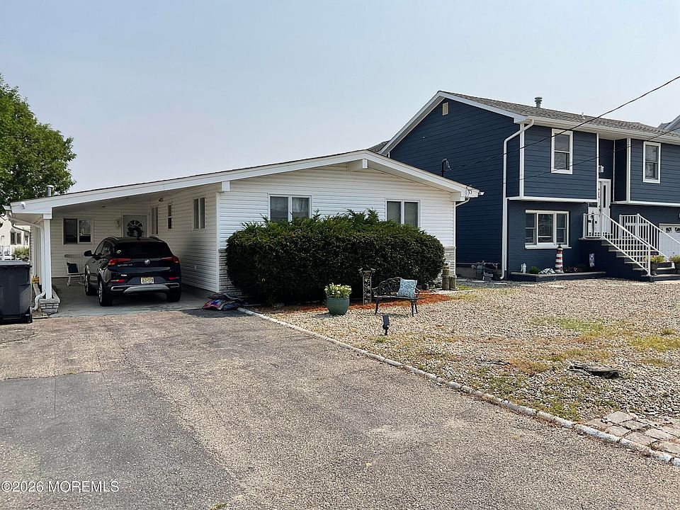 1st image of 43 Topsail Rd