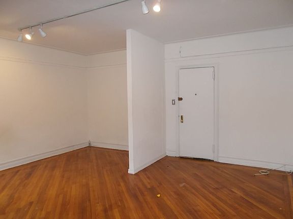 4th image of 540 Saint Johns Pl APT 3H