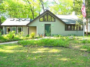 13168 Fedde Ave, New Buffalo, MI 49117