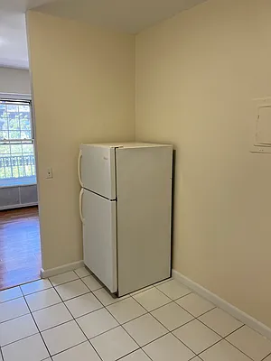 Rented by EMMES Realty Services, LLC | media 18