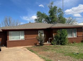 806 Borger St, Plainview, TX 79072