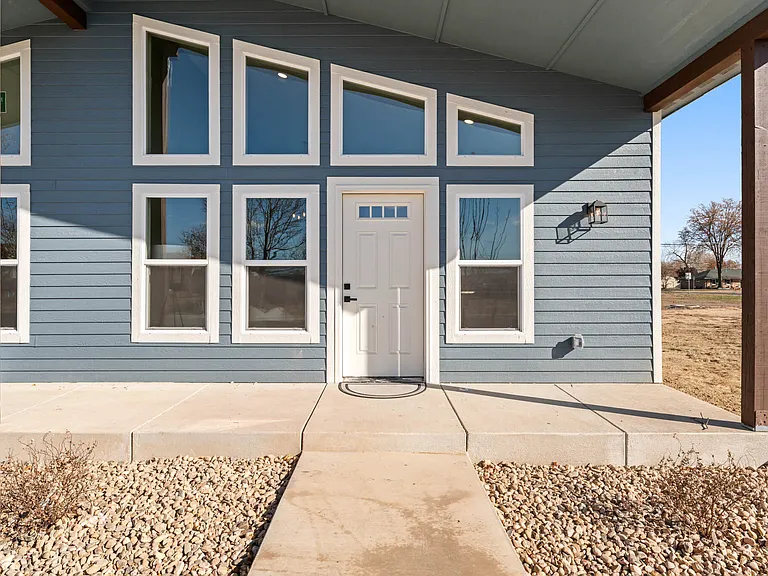 4118 Idaho St — Photo 3
