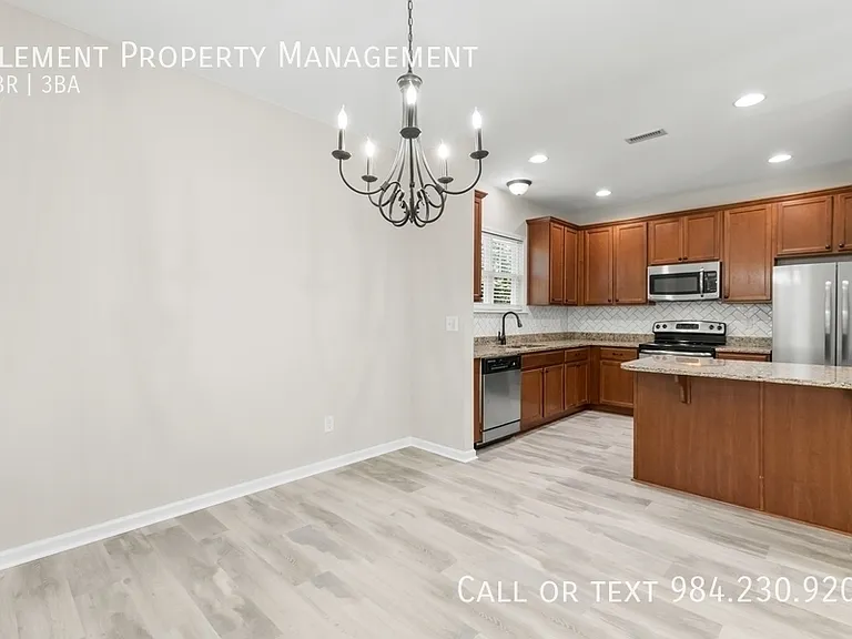 240 Quailwood Dr — Photo 12