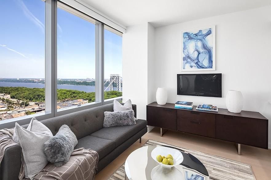 1st image of 245 Park Ave #2890