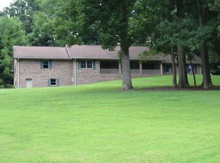 955 Weaver Branch Rd, Bluff City, TN 37618