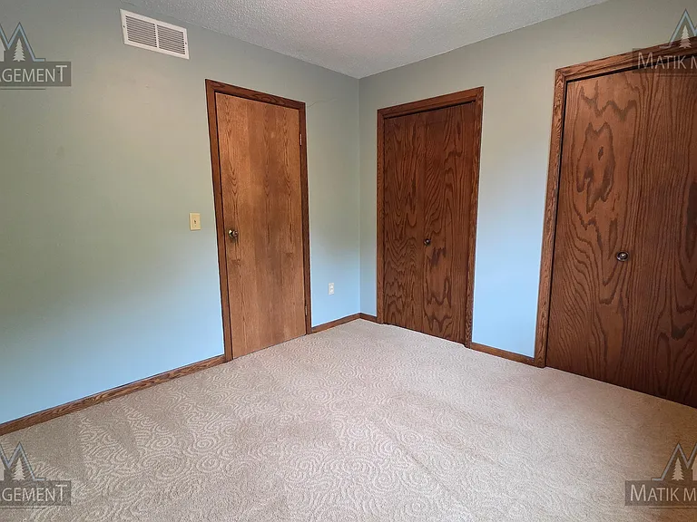 703 Northern Hills Dr NE — Photo 31