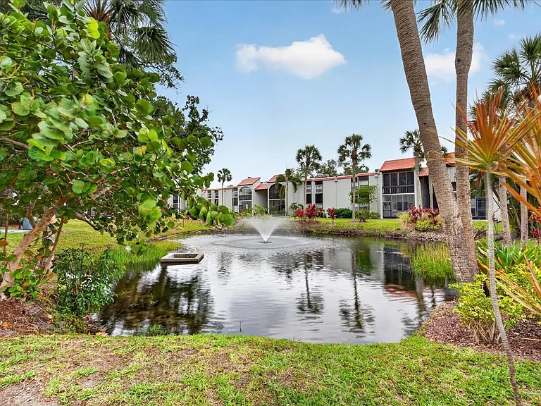 3273 Beneva Rd #203 — Photo 48