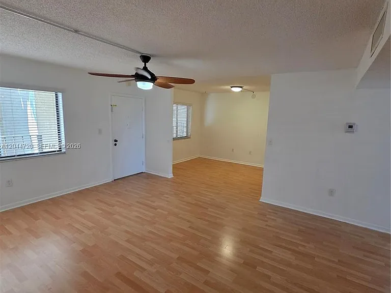 8065 SW 107th Ave #214 — Photo 3
