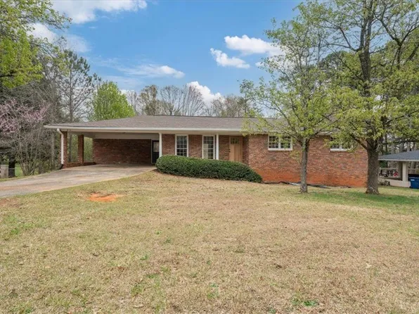 3355 Lauada Dr, Douglasville, GA 30135