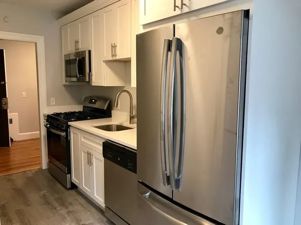 14 Mount Ida St, Newton, MA