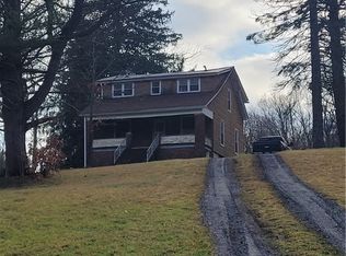 2140 Bennetts Run Rd, Beaver Falls, PA 15010