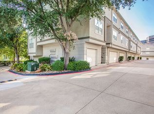 2201 Wolf St APT 2208, Dallas, TX 75201