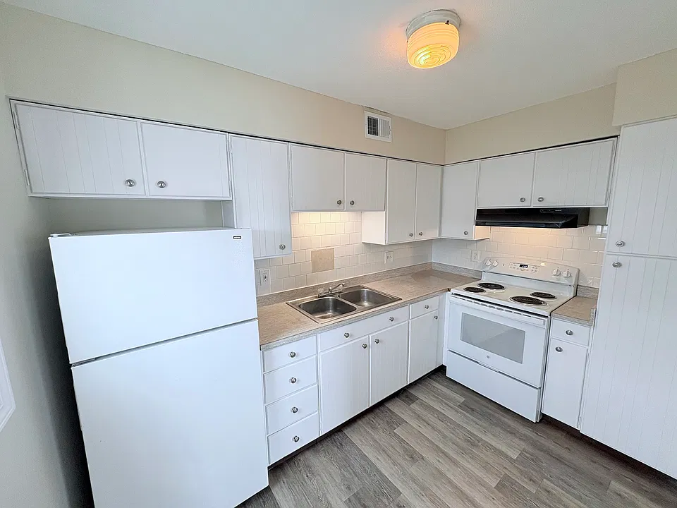 Old Westport Apartments