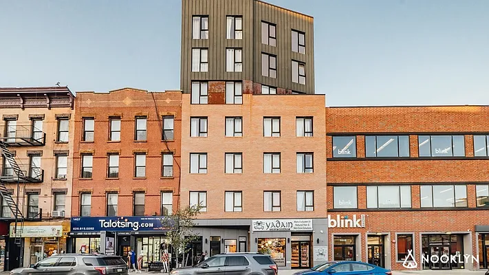 Rented by Nooklyn NYC LLC | media 11