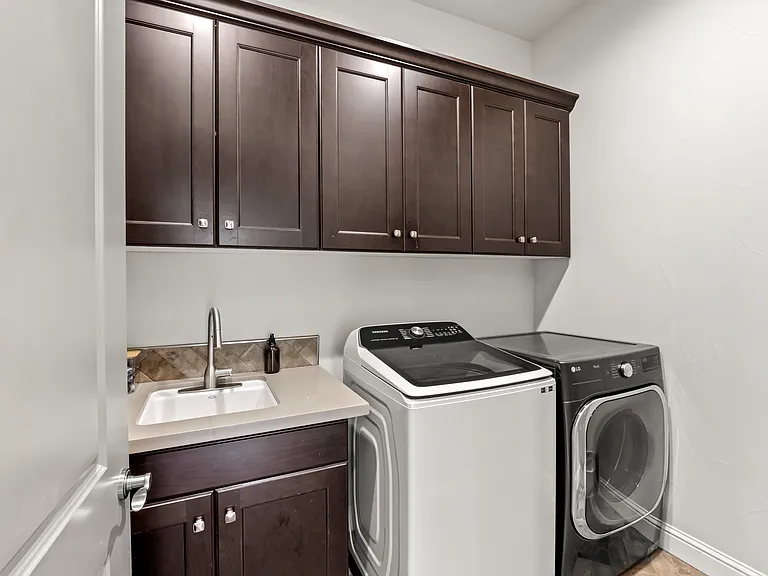 11865 N Ridgeway Dr — Photo 41