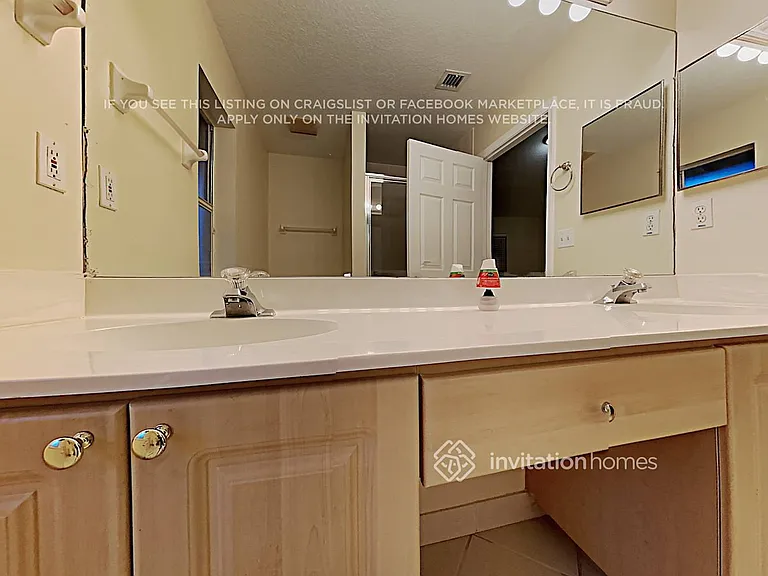 14822 Paddock Dr — Photo 10