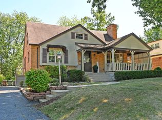 6708 Sandalwood Ln, Cincinnati, OH 45224
