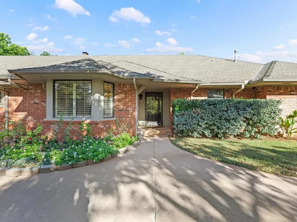 2401 Rosewood Ln, Edmond, OK 73013