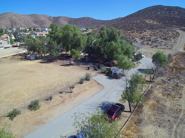 28211 McCall Blvd, Sun City, CA 92585
