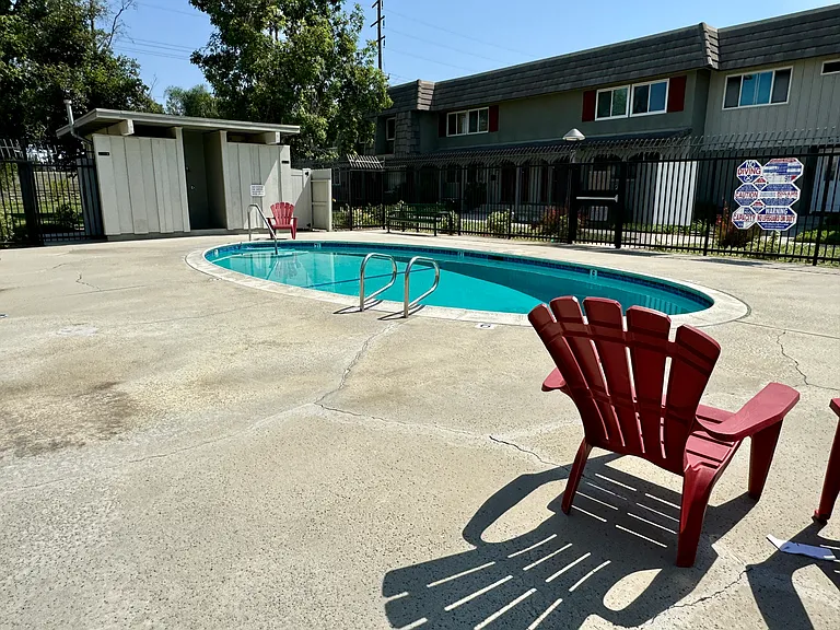 Community Pool just conveniently located just steps from your front door!