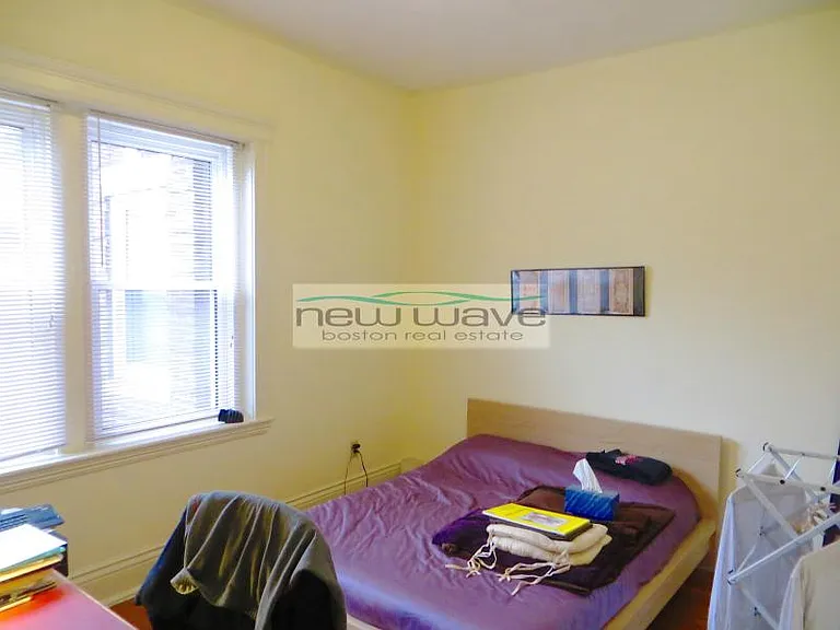 104 Queensberry St #2 — Photo 8