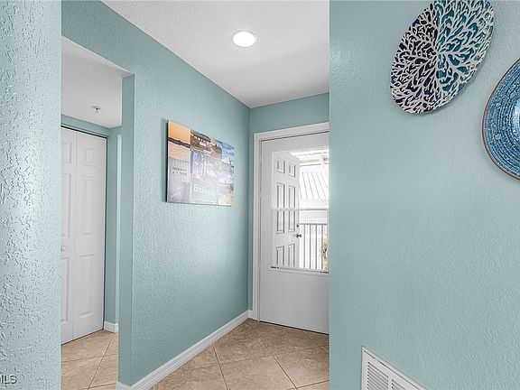 4th image of 16641 Stringfellow Rd #506