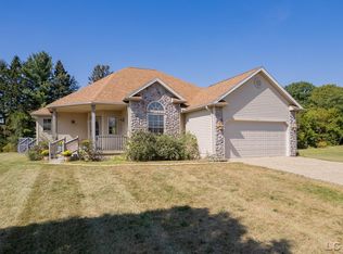 9200 Walnut Dr, Tipton, MI 49287