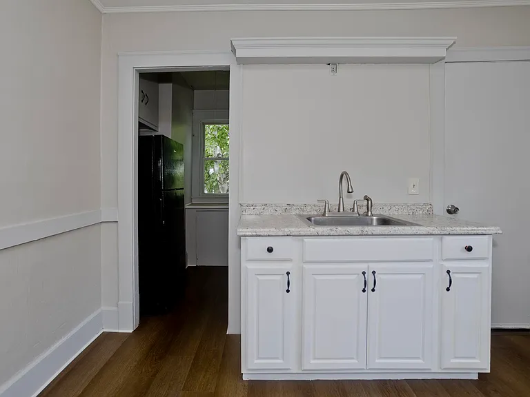 111-115 Groveland St #2 — Photo 5