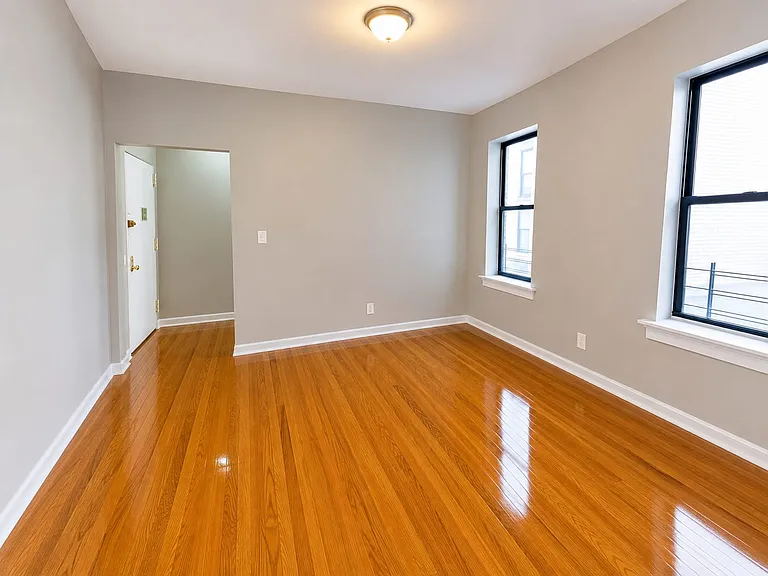 2027 Pacific St #7F — Photo 4