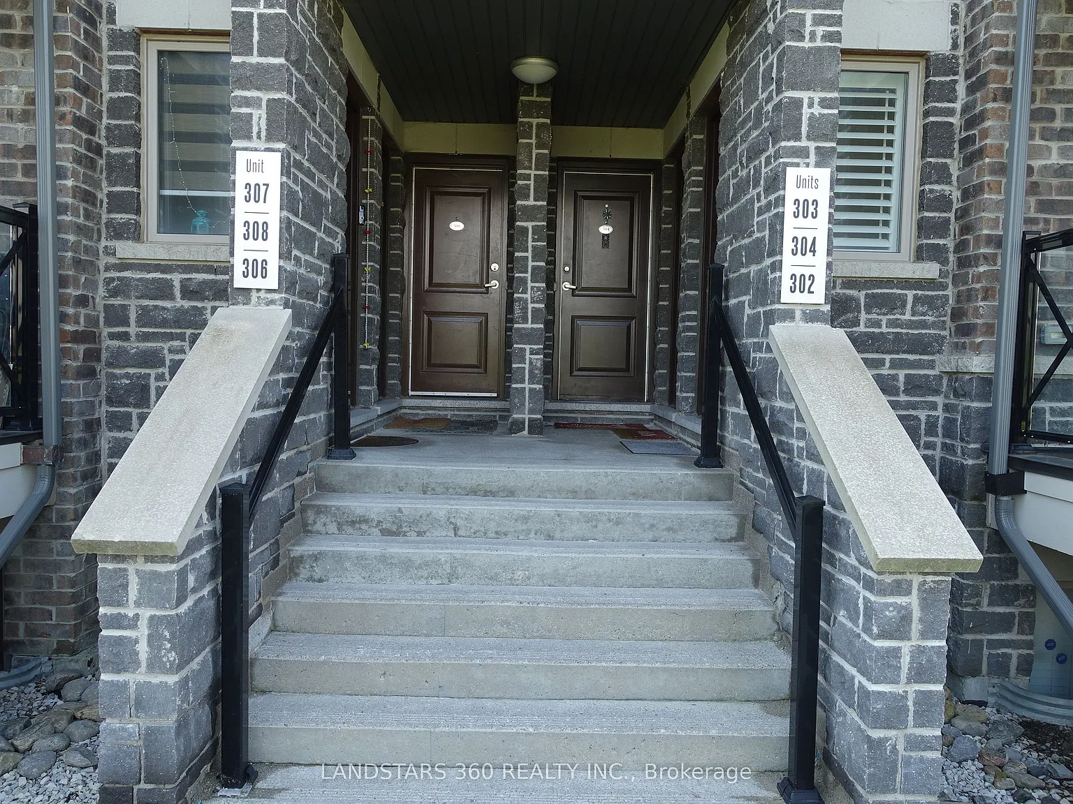 20 Dunsheath Way — Photo 4