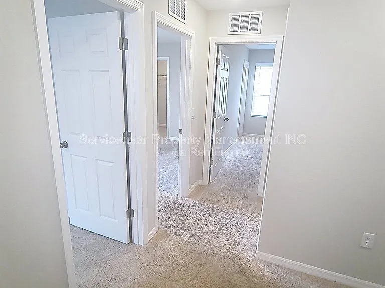 12937 Camarillo Pl — Photo 12