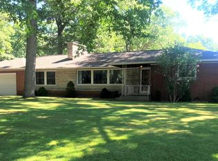 4064 Loomis Dr, Muskegon, MI
