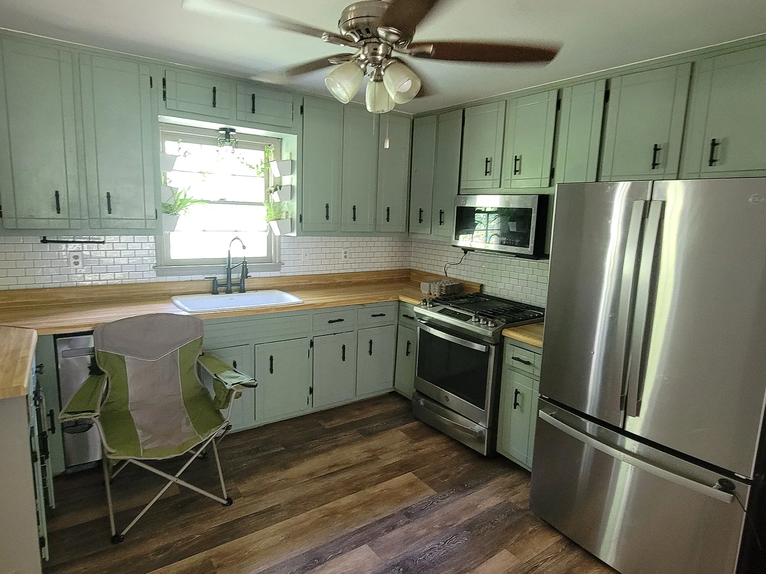 1 bed, 2696 sqft, $1,000 — Photo 3