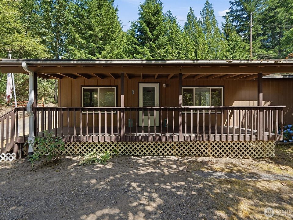 1st image of 886 Woods Road E