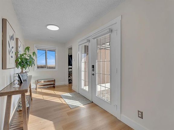 5th image of 250257 NE Conrich Rd