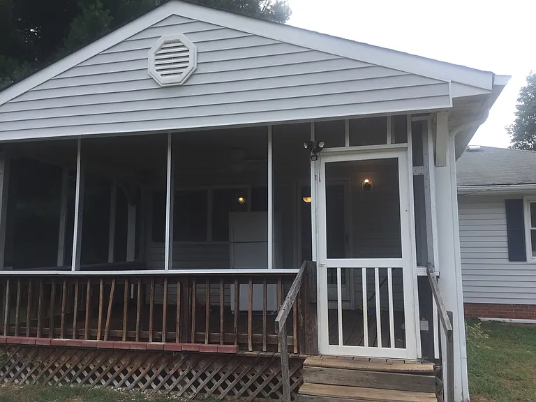 2505 Yanceyville St — Photo 2