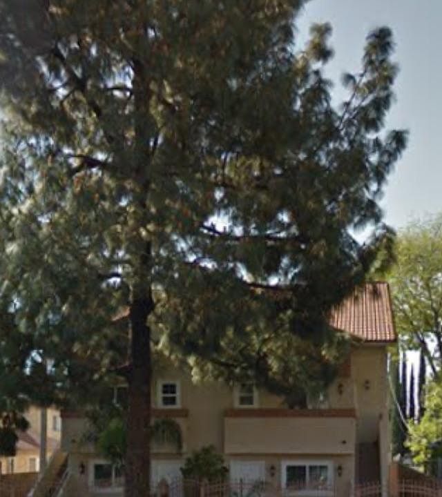 1st image of 17088 Chatsworth St