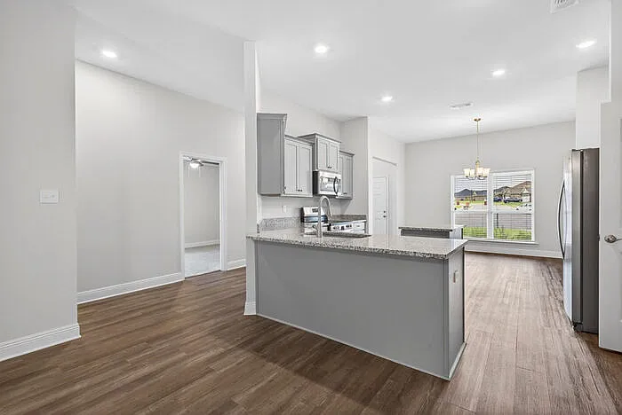 15740 Rachael Dr — Photo 12
