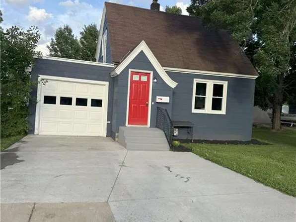 452 South 5th Street, Barron, WI 54812