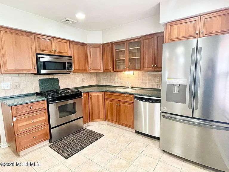 21 Evergreen Dr — Photo 10