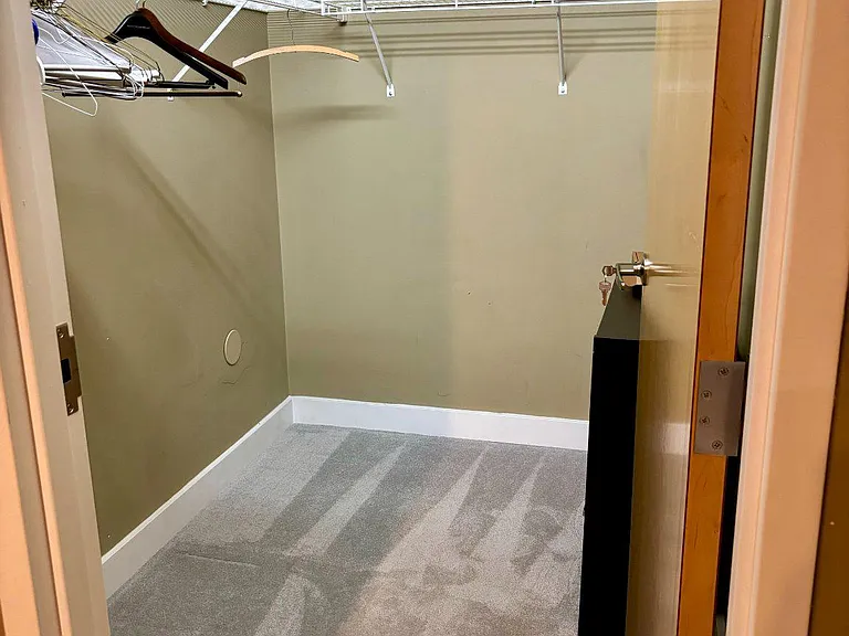75 Maple St #108 — Photo 8
