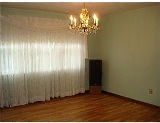 1st image of 810 Harvey Ave