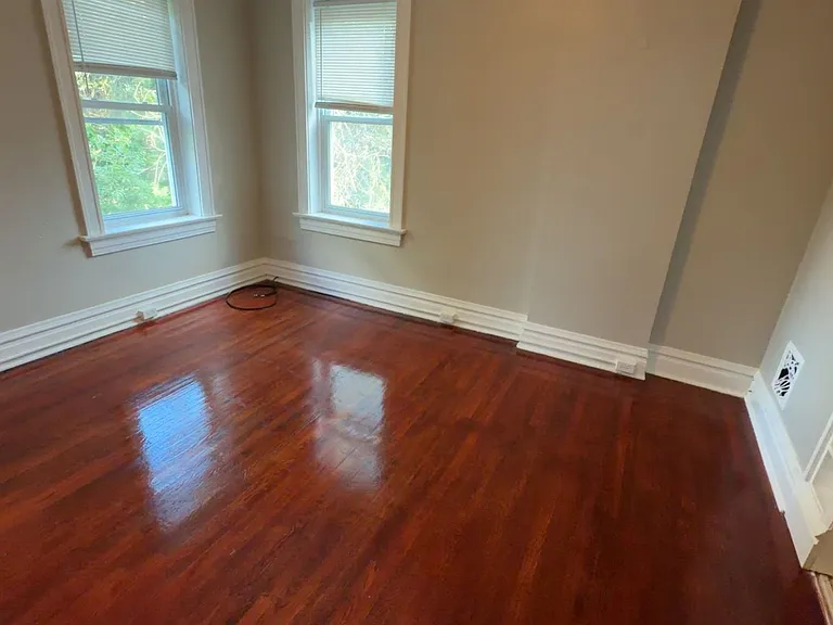 2256 Blendon Pl — Photo 7