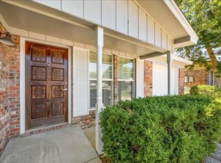 107 Alan A Dale Dr, Niceville, FL 32578