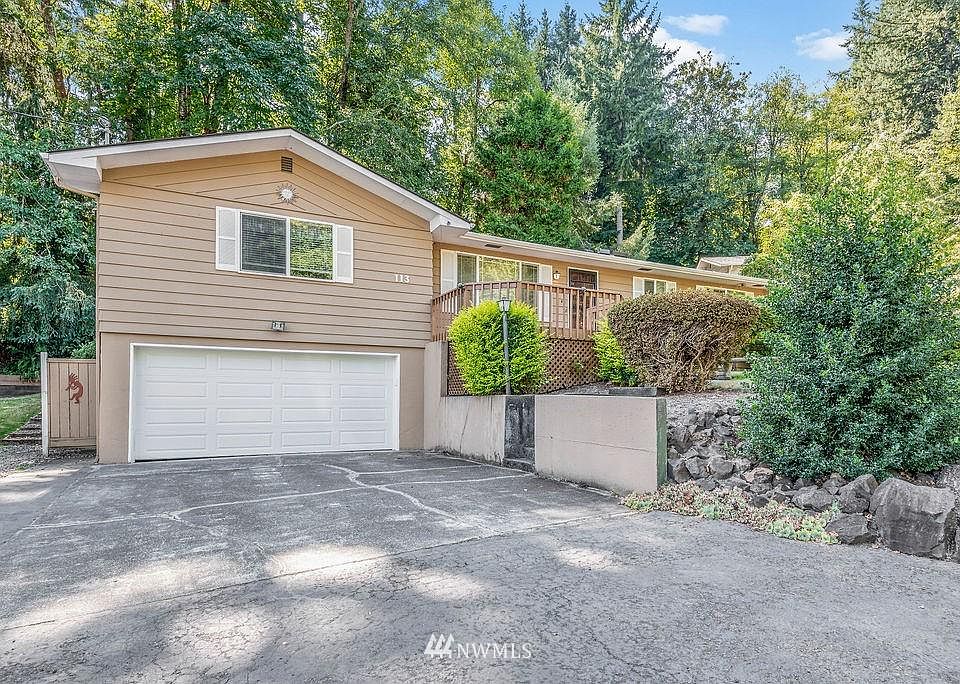 1st image of 113 Green Hill Dr