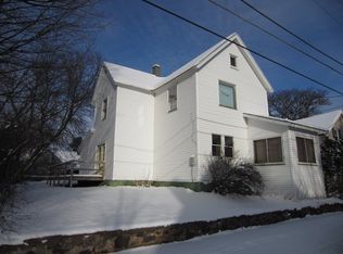 723 Cleveland Ave, Ishpeming, MI 49849