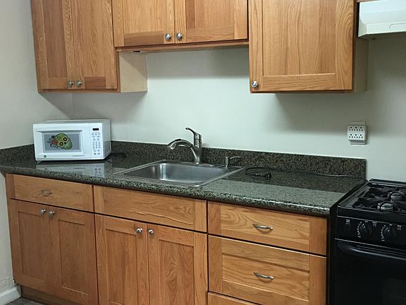 4th image of 125 Alturas Ave APT C