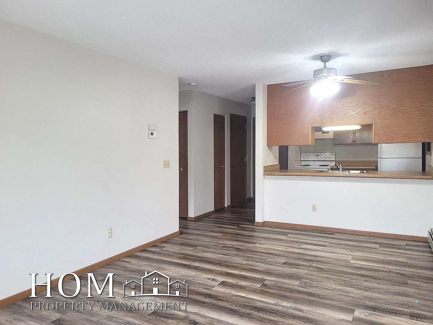 321 W Bert St. — Photo 2