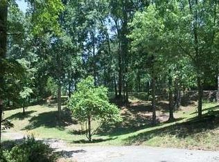 2 Colonial Club Dr, Acworth, GA 30102