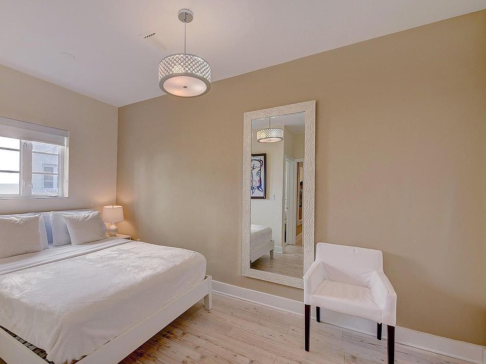 1st image of 701 14th St APT 9